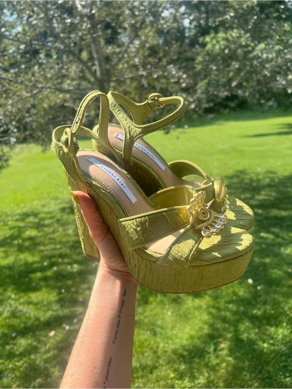 Gianni Bini Olive Platform Sandals with Decorative Shell and Jewel Accents